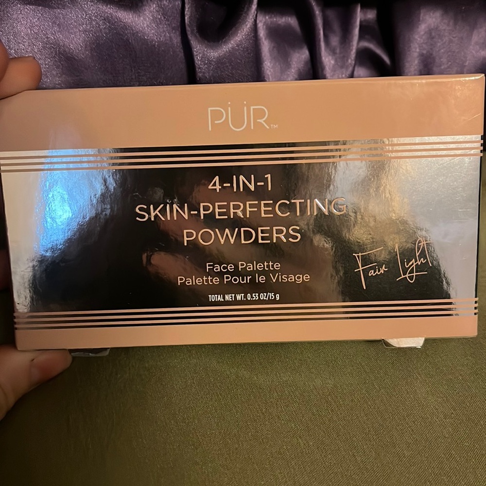 Pür 4 in 1 skin perfecting powders
